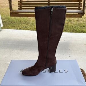 AEROSOLES Women's Dark Brown Heeled Boots